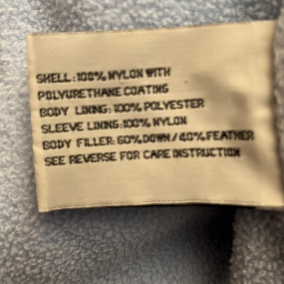 Black with white detail ski jacket - Picture 6 of 6